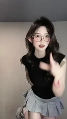 s货水都这么多了还装d视频